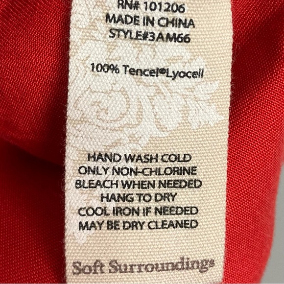 Soft Surroundings Easy Tencel Tunic Top Women’s Size M Petite Peplum Pockets - Picture 8 of 9